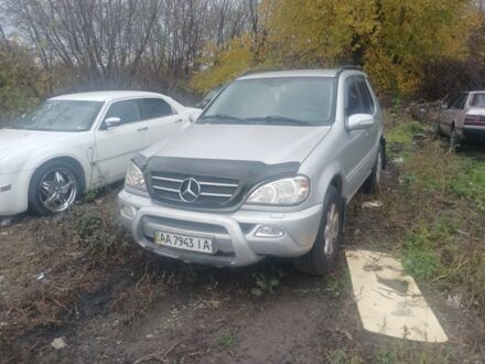 Мерседес 320 2002 в Черкассах на Automoto.ua Серый Мерседес 320, объемом двигателя 3 л и пробегом 289 тыс. км за 3200 $, фото 1 на Automoto.ua