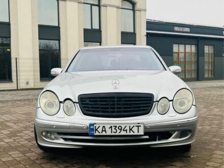 Серый Мерседес 320, объемом двигателя 3.2 л и пробегом 520 тыс. км за 5000 $, фото 1 на Automoto.ua