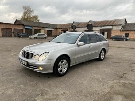 Серый Мерседес 320, объемом двигателя 3.2 л и пробегом 400 тыс. км за 3300 $, фото 1 на Automoto.ua