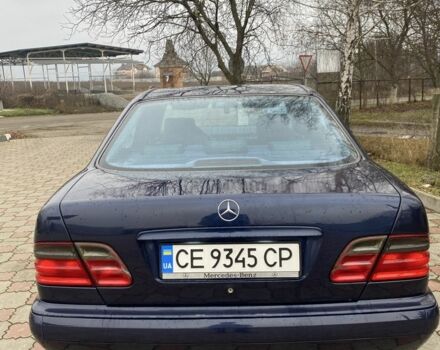 Синий Мерседес 320, объемом двигателя 3.2 л и пробегом 450 тыс. км за 5000 $, фото 6 на Automoto.ua