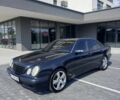 Синій Мерседес 320, об'ємом двигуна 3.2 л та пробігом 600 тис. км за 4300 $, фото 1 на Automoto.ua