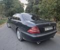 Синий Мерседес 320, объемом двигателя 3.2 л и пробегом 460 тыс. км за 3864 $, фото 5 на Automoto.ua