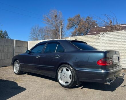 Синий Мерседес 320, объемом двигателя 3.2 л и пробегом 380 тыс. км за 6500 $, фото 10 на Automoto.ua