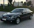 Синий Мерседес 320, объемом двигателя 3.2 л и пробегом 300 тыс. км за 6700 $, фото 1 на Automoto.ua