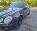 Синій Мерседес 320, об'ємом двигуна 3.2 л та пробігом 400 тис. км за 5500 $, фото 9 на Automoto.ua