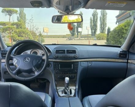 Синій Мерседес 320, об'ємом двигуна 3.2 л та пробігом 390 тис. км за 7500 $, фото 6 на Automoto.ua