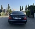 Синій Мерседес 320, об'ємом двигуна 3.2 л та пробігом 390 тис. км за 7500 $, фото 5 на Automoto.ua