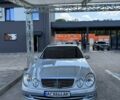 Синій Мерседес 320, об'ємом двигуна 3 л та пробігом 398 тис. км за 11545 $, фото 1 на Automoto.ua