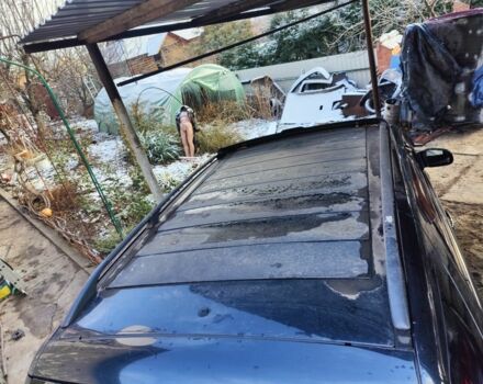 Синій Мерседес 320, об'ємом двигуна 3.2 л та пробігом 300 тис. км за 4999 $, фото 5 на Automoto.ua