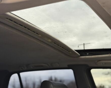 Синий Мерседес 320, объемом двигателя 3.2 л и пробегом 149 тыс. км за 3800 $, фото 11 на Automoto.ua