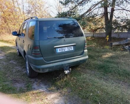 Синий Мерседес 320, объемом двигателя 3.2 л и пробегом 219 тыс. км за 2499 $, фото 5 на Automoto.ua