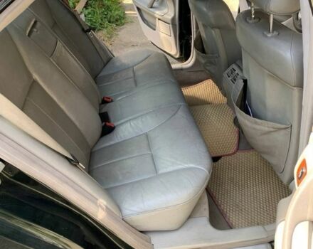 Зеленый Мерседес 320, объемом двигателя 3.2 л и пробегом 440 тыс. км за 4800 $, фото 3 на Automoto.ua