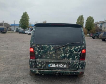 Зеленый Мерседес 320, объемом двигателя 2.1 л и пробегом 23 тыс. км за 2500 $, фото 4 на Automoto.ua