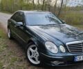 Зеленый Мерседес 320, объемом двигателя 3 л и пробегом 333 тыс. км за 8500 $, фото 1 на Automoto.ua