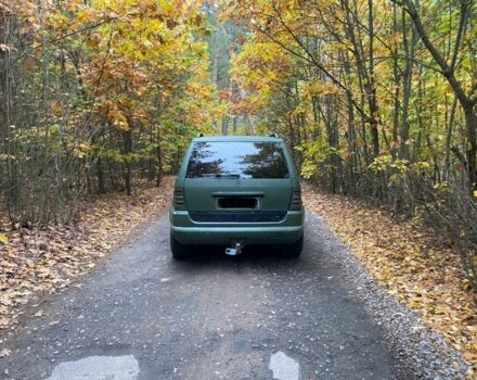 Зелений Мерседес 320, об'ємом двигуна 3.2 л та пробігом 231 тис. км за 2700 $, фото 6 на Automoto.ua