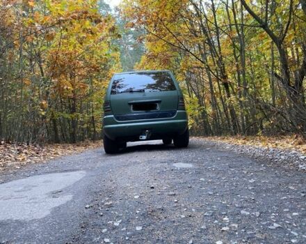 Зелений Мерседес 320, об'ємом двигуна 3.2 л та пробігом 231 тис. км за 2700 $, фото 2 на Automoto.ua