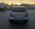 Сірий Мерседес 320 Pullman, об'ємом двигуна 3 л та пробігом 260 тис. км за 9899 $, фото 1 на Automoto.ua