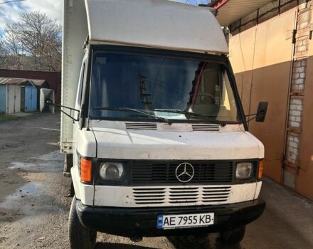 Мерседес 408, объемом двигателя 2.3 л и пробегом 0 тыс. км за 3500 $, фото 1 на Automoto.ua