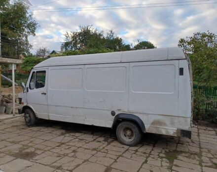 Мерседес 410, об'ємом двигуна 0 л та пробігом 0 тис. км за 2500 $, фото 1 на Automoto.ua