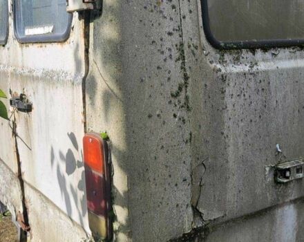 Мерседес 410, об'ємом двигуна 0 л та пробігом 0 тис. км за 1690 $, фото 3 на Automoto.ua