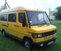 Желтый Мерседес 410, объемом двигателя 2.9 л и пробегом 320 тыс. км за 4900 $, фото 1 на Automoto.ua