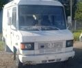 Белый Мерседес 500, объемом двигателя 2 л и пробегом 50 тыс. км за 1810 $, фото 1 на Automoto.ua