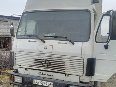 Белый Мерседес 500, объемом двигателя 14.6 л и пробегом 11 тыс. км за 7500 $, фото 1 на Automoto.ua