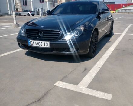 Чорний Мерседес 500, об'ємом двигуна 5 л та пробігом 310 тис. км за 9500 $, фото 2 на Automoto.ua