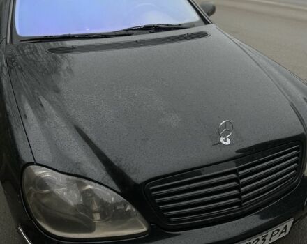 Черный Мерседес 500, объемом двигателя 5 л и пробегом 555 тыс. км за 4000 $, фото 6 на Automoto.ua