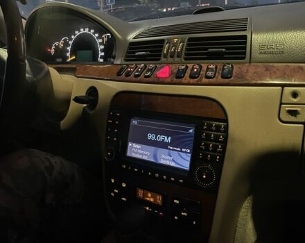 Черный Мерседес 500, объемом двигателя 5 л и пробегом 555 тыс. км за 4000 $, фото 14 на Automoto.ua