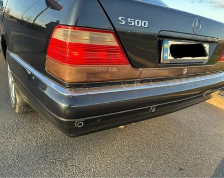 Черный Мерседес 500, объемом двигателя 0 л и пробегом 230 тыс. км за 8500 $, фото 2 на Automoto.ua