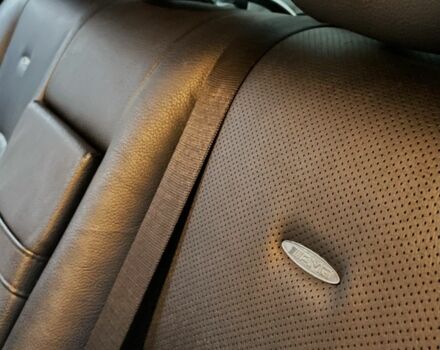 Черный Мерседес 500, объемом двигателя 5 л и пробегом 360 тыс. км за 7799 $, фото 9 на Automoto.ua