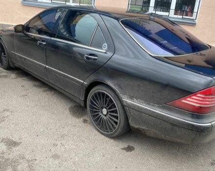 Черный Мерседес 500, объемом двигателя 5 л и пробегом 350 тыс. км за 3500 $, фото 8 на Automoto.ua