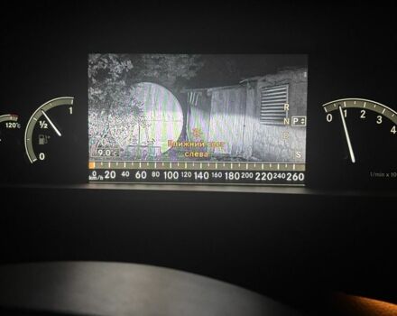 Черный Мерседес 500, объемом двигателя 5.5 л и пробегом 309 тыс. км за 11999 $, фото 13 на Automoto.ua