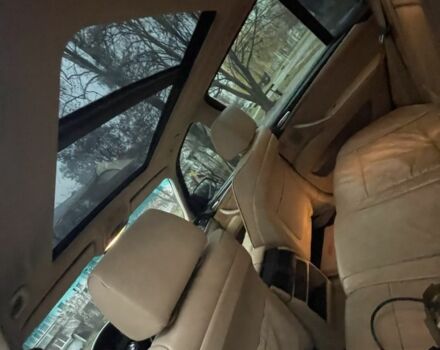 Черный Мерседес 500, объемом двигателя 4.8 л и пробегом 360 тыс. км за 8499 $, фото 7 на Automoto.ua