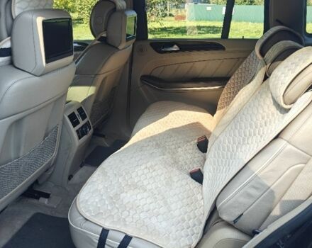 Черный Мерседес 500, объемом двигателя 4.7 л и пробегом 248 тыс. км за 26499 $, фото 13 на Automoto.ua