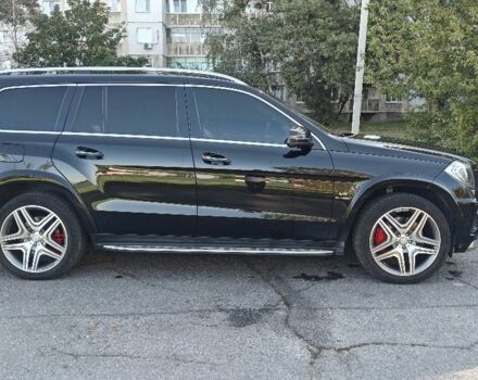 Черный Мерседес 500, объемом двигателя 4.7 л и пробегом 248 тыс. км за 26499 $, фото 4 на Automoto.ua