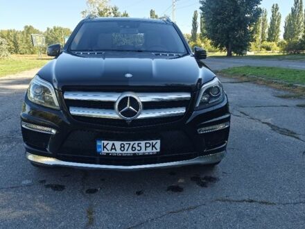 Черный Мерседес 500, объемом двигателя 4.7 л и пробегом 248 тыс. км за 26499 $, фото 1 на Automoto.ua