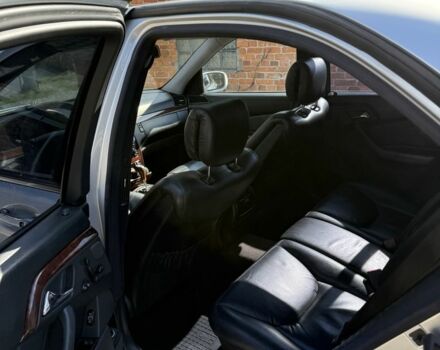 Мерседес 500 2001 у Хусте на Automoto.ua Сірий Мерседес 500, об'ємом двигуна 5 л та пробігом 350 тис. км за 8500 $, фото 5 на Automoto.ua