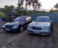 Серый Мерседес 500, объемом двигателя 5 л и пробегом 465 тыс. км за 3000 $, фото 1 на Automoto.ua