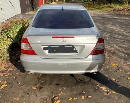 Серый Мерседес 500, объемом двигателя 5 л и пробегом 249 тыс. км за 8000 $, фото 2 на Automoto.ua