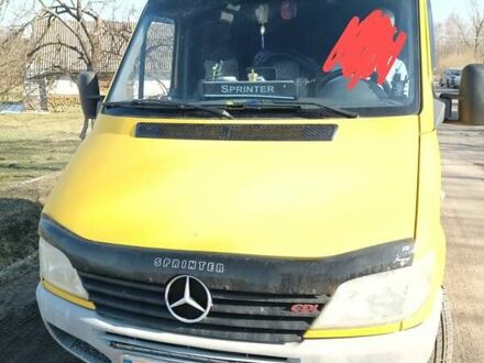 Мерседес 500K 2006 у Долине на Automoto.ua Жовтий Мерседес 500K, об'ємом двигуна 2.15 л та пробігом 443 тис. км за 7500 $, фото 1 на Automoto.ua