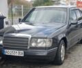 Серый Мерседес 500K, объемом двигателя 3 л и пробегом 377 тыс. км за 3500 $, фото 2 на Automoto.ua