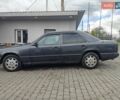 Серый Мерседес 500K, объемом двигателя 3 л и пробегом 377 тыс. км за 3500 $, фото 5 на Automoto.ua