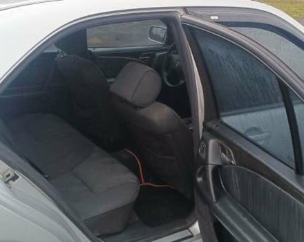 Серый Мерседес 500K, объемом двигателя 2 л и пробегом 346 тыс. км за 2700 $, фото 9 на Automoto.ua