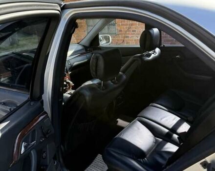 Серый Мерседес 500K, объемом двигателя 5 л и пробегом 350 тыс. км за 8500 $, фото 4 на Automoto.ua