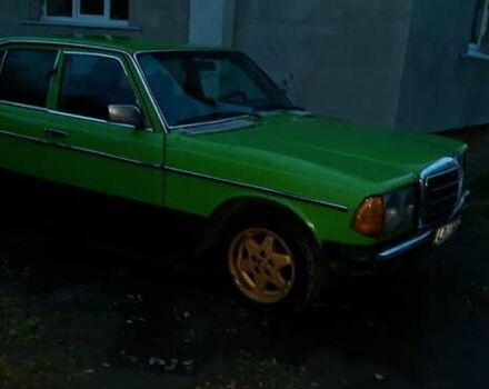 Мерседес 500K 1980 в Луцке на Automoto.ua Зеленый Мерседес 500K, объемом двигателя 2 л и пробегом 350 тыс. км за 600 $, фото 1 на Automoto.ua