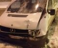 Белый Мерседес 608, объемом двигателя 2.1 л и пробегом 400 тыс. км за 2500 $, фото 1 на Automoto.ua