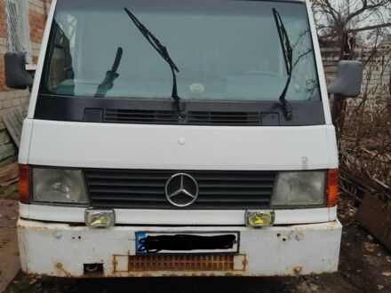 Мерседес 8 1999 в Харькове на Automoto.ua Белый Мерседес 8, объемом двигателя 0 л и пробегом 100 тыс. км за 2800 $, фото 1 на Automoto.ua