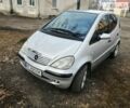 Серый Мерседес А 140, объемом двигателя 1.4 л и пробегом 240 тыс. км за 2800 $, фото 1 на Automoto.ua